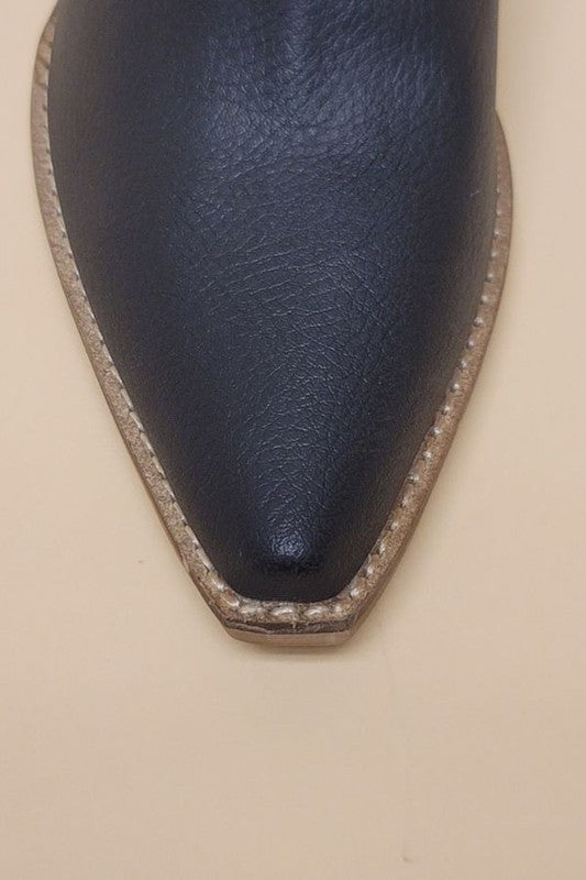 Matte Black Boot