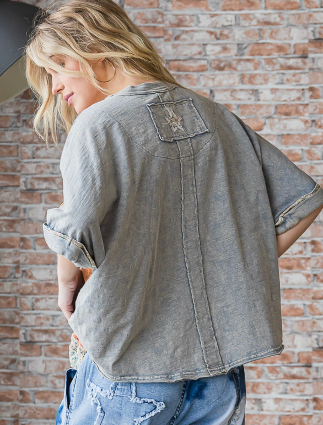 WASHED STAR PATCHED SHORT SLEEVE TOP - Blue