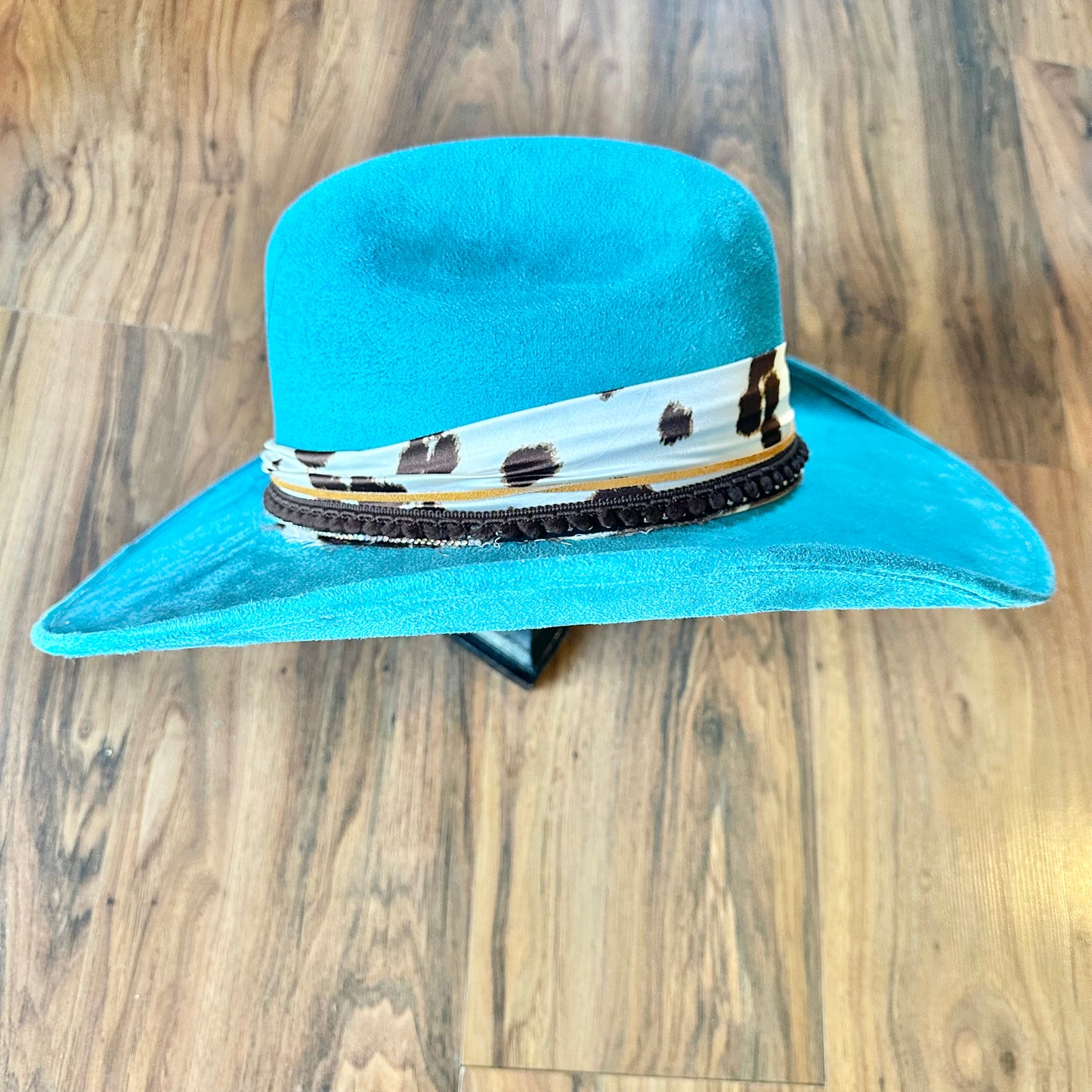 Turquoise Cowboy Hat with Cow Print Scarf