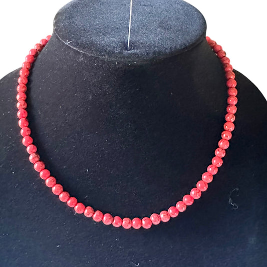 Med Red Bead Necklace