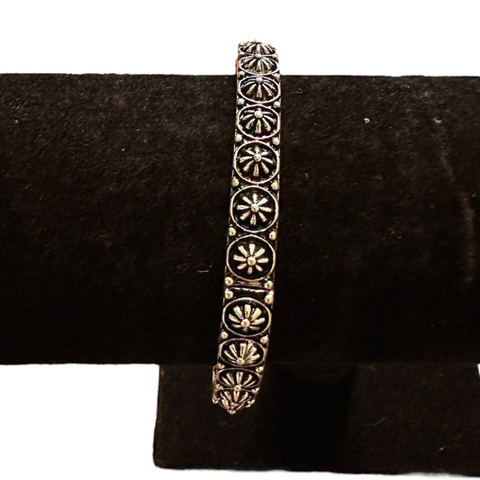 Silver Mini Flower Elastic Bracelet